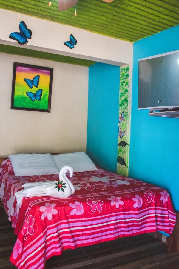 Cabinas Cascada Rio Celeste Bijagua de Upala Exterior foto