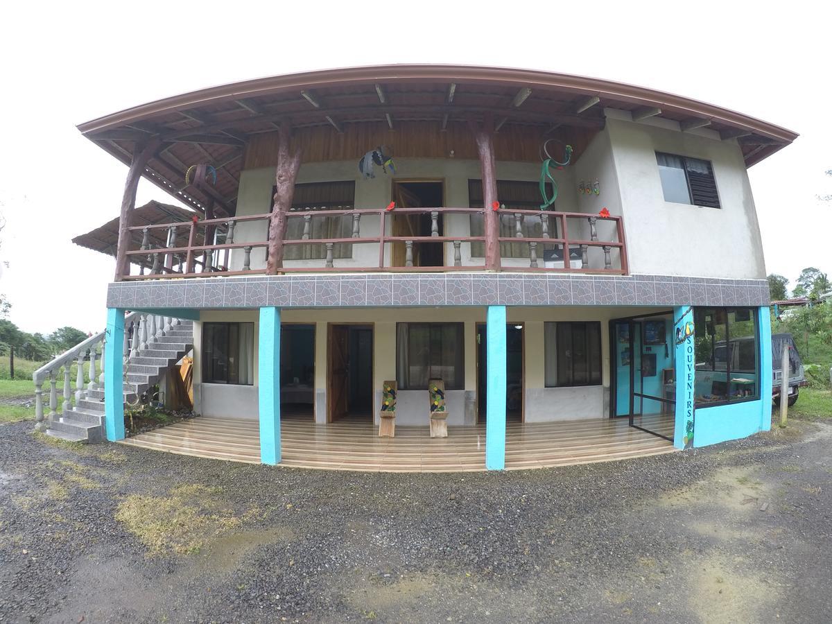 Cabinas Cascada Rio Celeste Bijagua de Upala Exterior foto