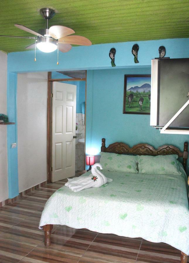 Cabinas Cascada Rio Celeste Bijagua de Upala Exterior foto