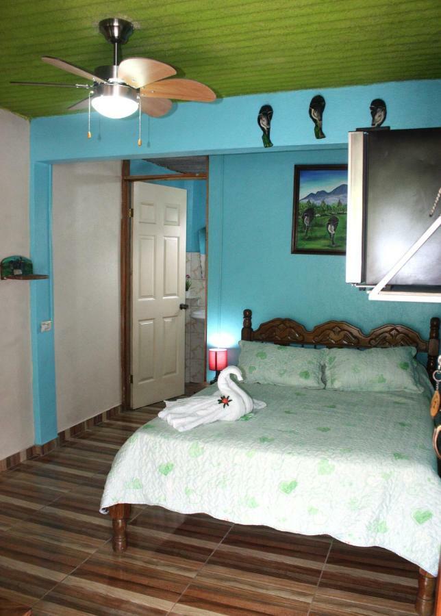 Cabinas Cascada Rio Celeste Bijagua de Upala Exterior foto